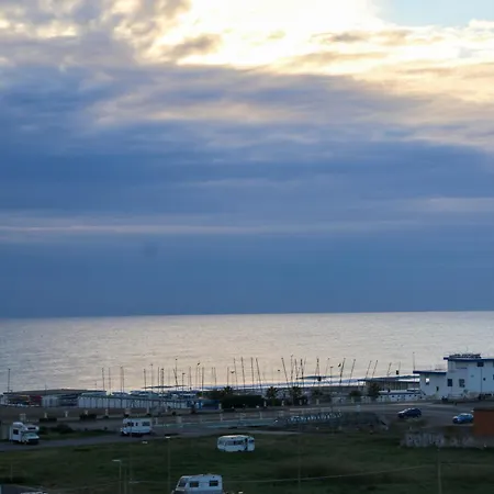 Appartement Delizioso Vista Mare E Pineta *